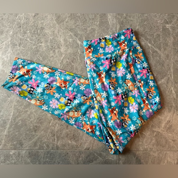 Bluey Leggings Mum & Dad Floral Pattern Print Women's Size 22-26 - Picture 3 of 5
